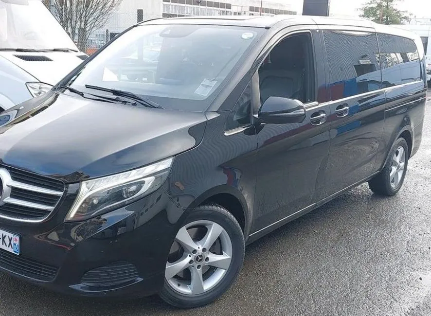 Mercedes-Benz V 250  Image 2