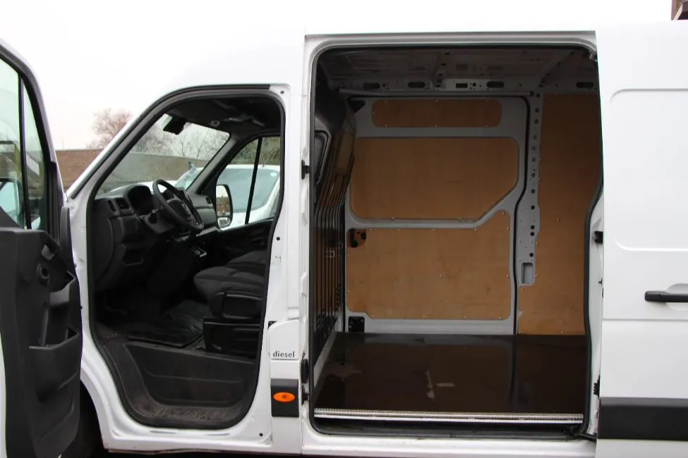 Opel Movano 2.3 Cdti Airco EU6 L3H2 Warranty  Image 6