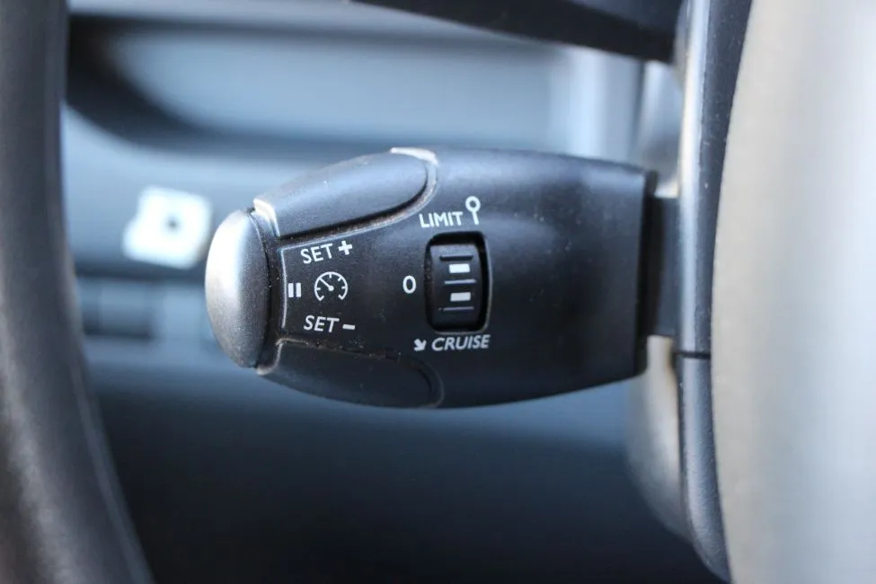 Opel Vivaro 1.5 Tdci Airco EU6 Cruise Controle Image 11