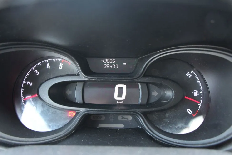 Opel Vivaro 1.6 Cdti Airco 56 000km EU6 Warranty Image 7