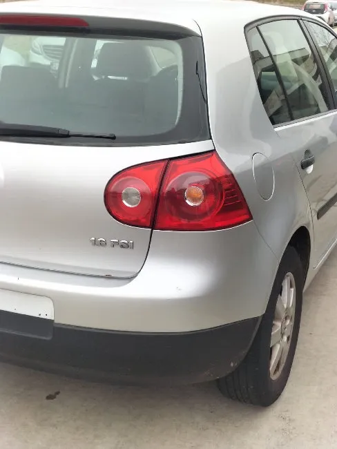 Volkswagen Golf  Image 5