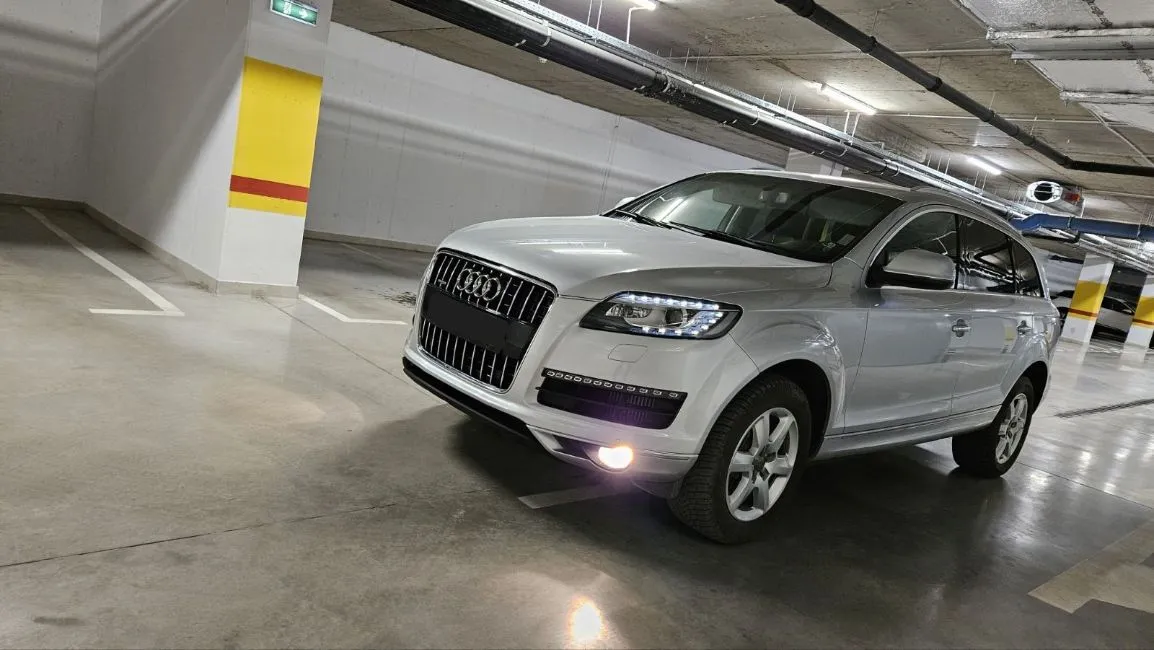 Audi Q7  Image 2