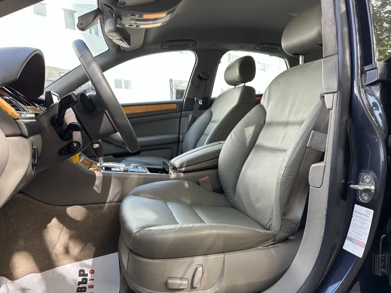 Audi A8 4.0TDi Quattro Image 9