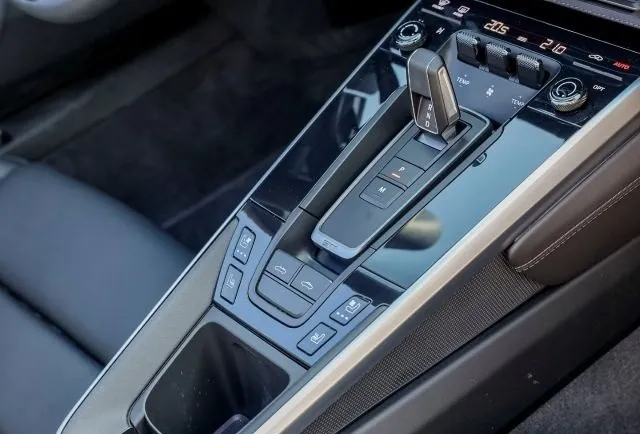 Porsche 911 Targa 4 GTS =Lifting System= Гаранция Image 9