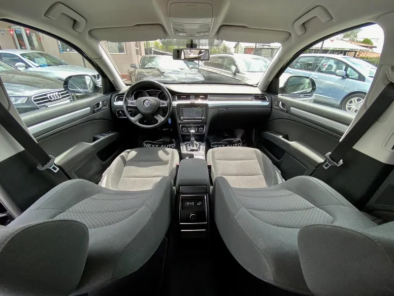 Skoda Superb 2.0TDI 140HP DSG NAVI Image 9