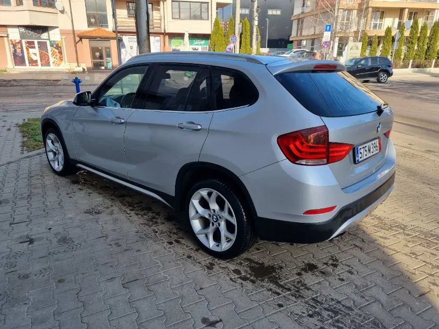 BMW X1  Image 13