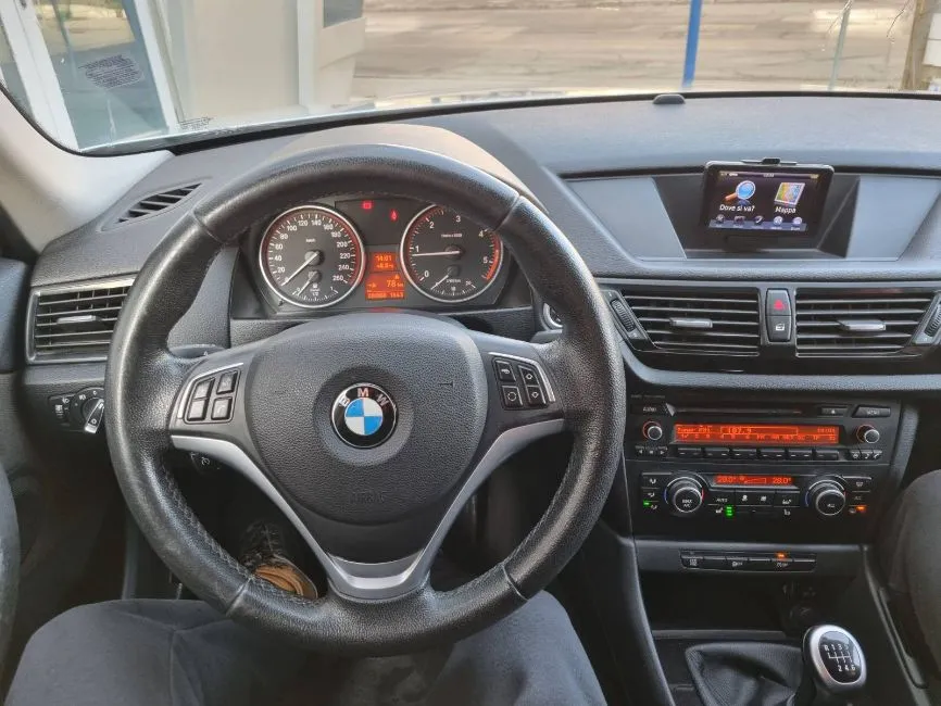 BMW X1  Image 20