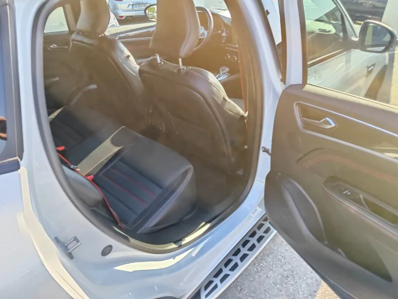 Renault Arkana 1.6 HYBRID Image 9