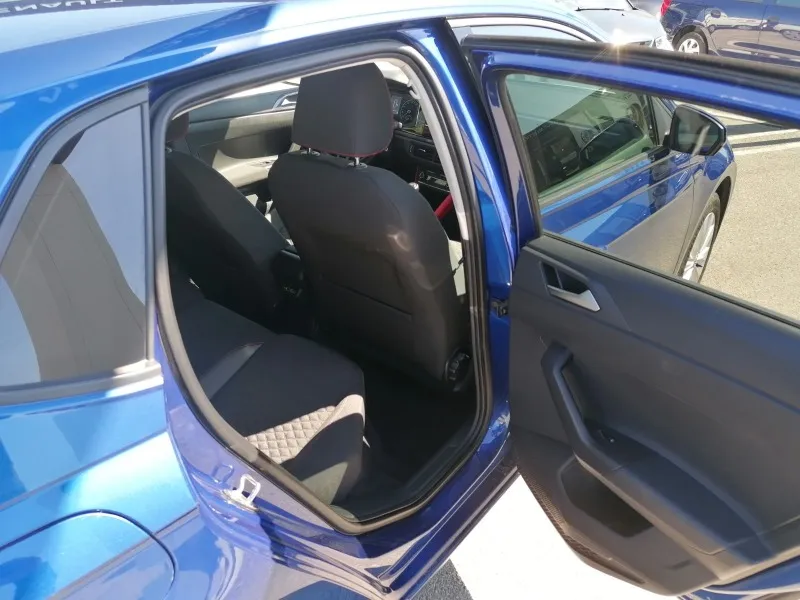 Volkswagen Polo 1.0Si 65k.c. Image 9