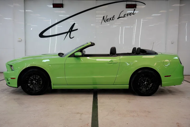 Ford Mustang 3.7 V6 Кабриолет Facelift Image 5