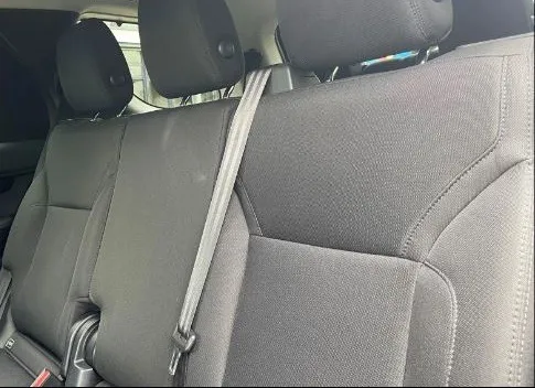 Land Rover Discovery 3.0 TDV6 SE Image 9