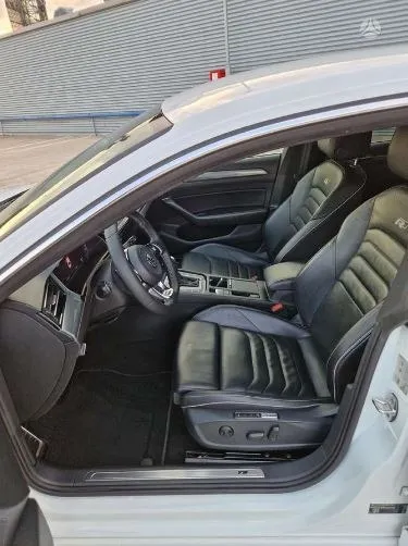 Volkswagen Arteon 2.0TDI R-Line Image 6