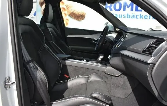 Volvo Xc90 2.0 D5 R-Design Image 8