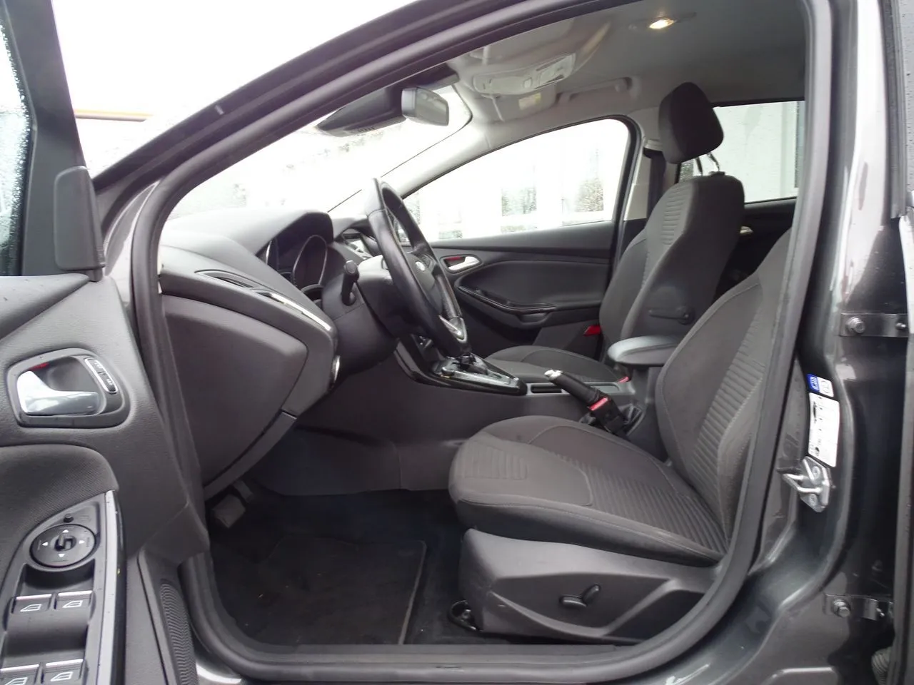 Ford Focus 2.0 TDCi Titanium...  Image 9