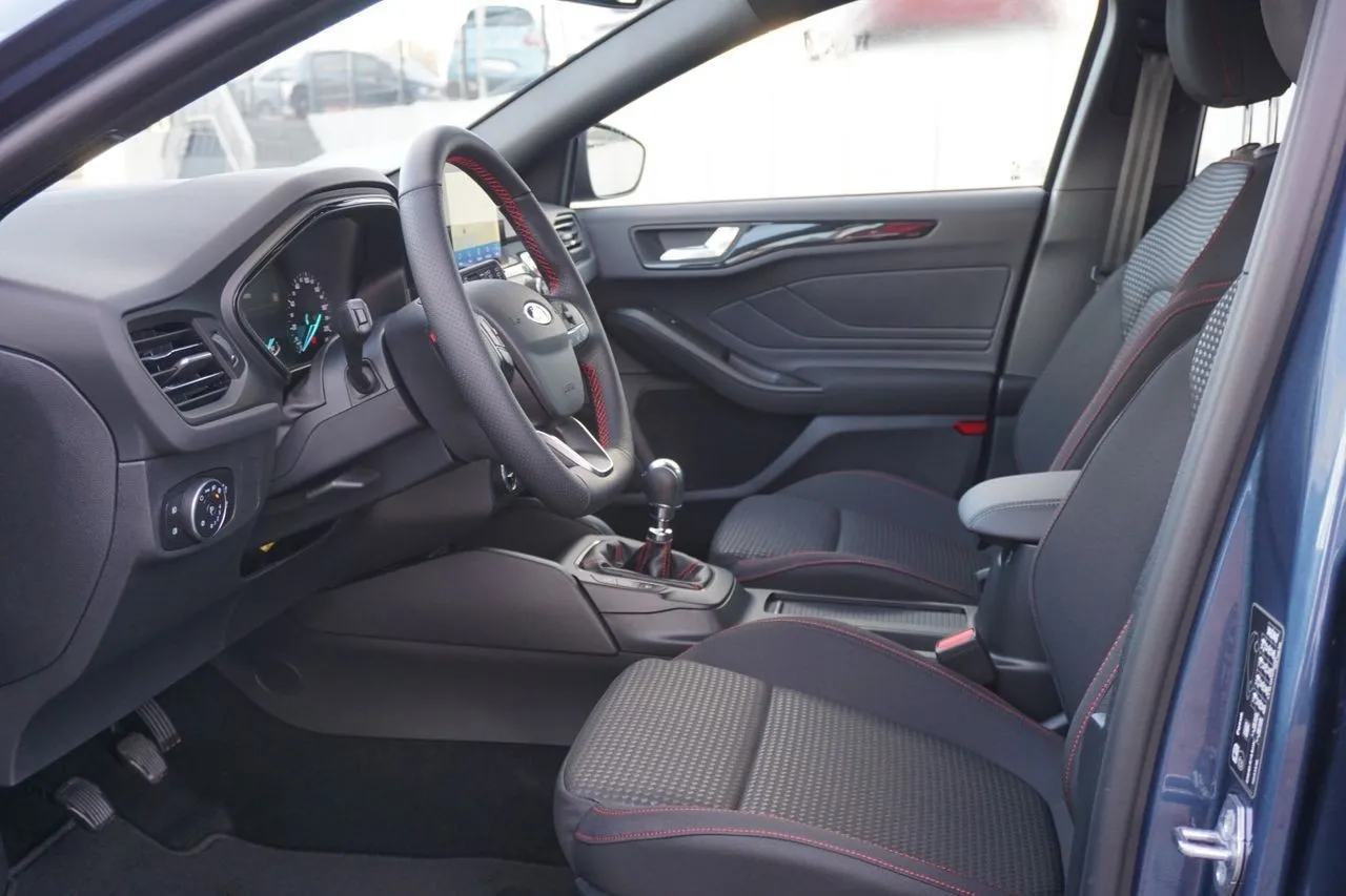 Ford Focus Turnier ST-Line 1.0EB mHev...  Image 9