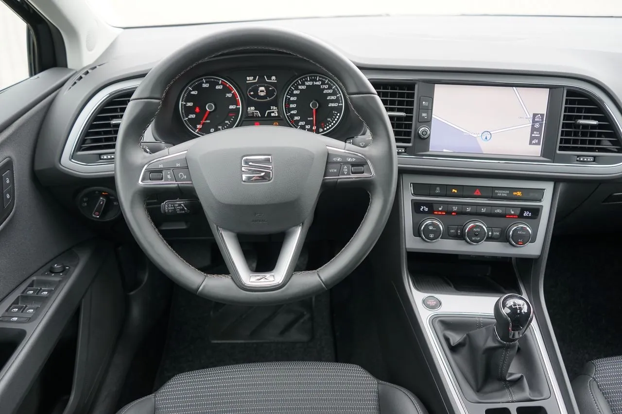 Seat Leon ST 1.5 TSI Xcellence...  Image 9