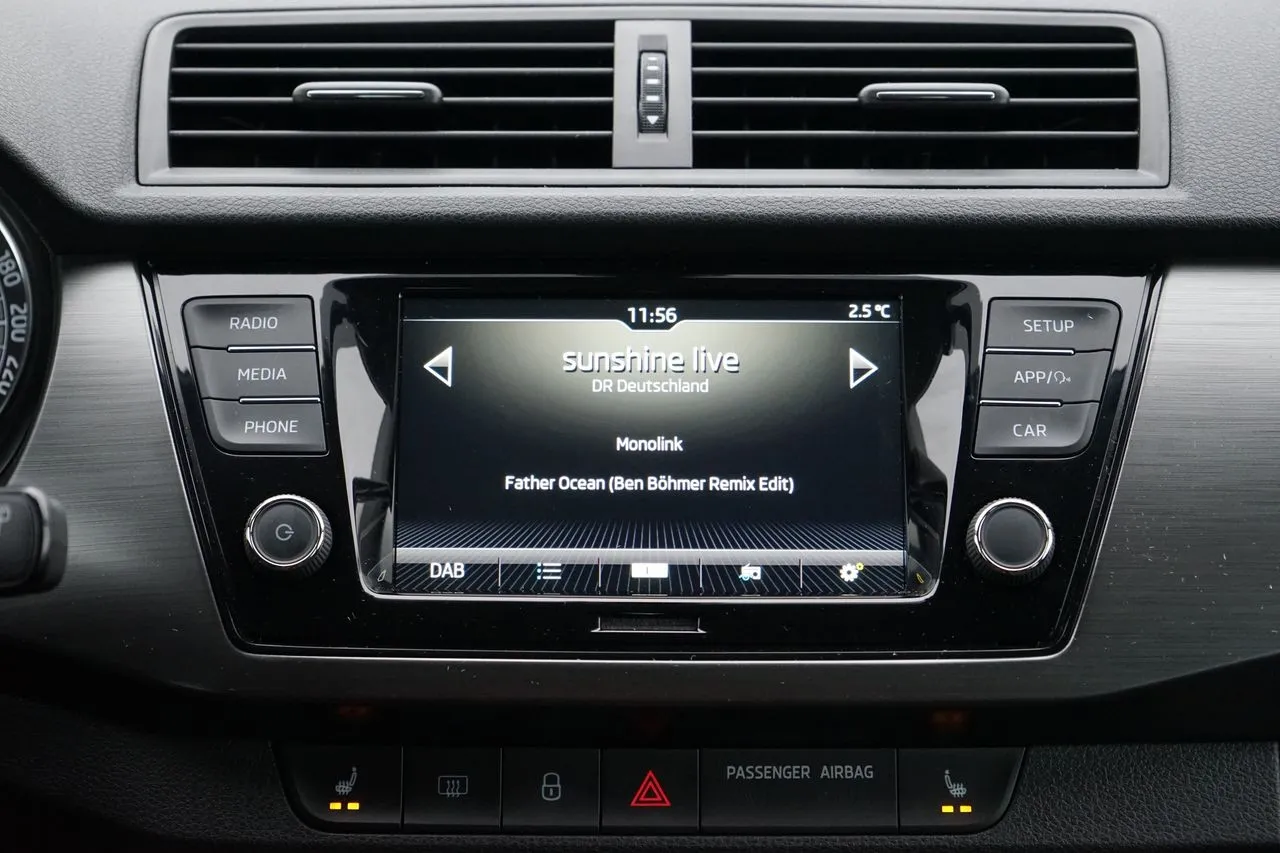 Skoda Fabia 1.0 TSI Sitzheizung...  Image 9