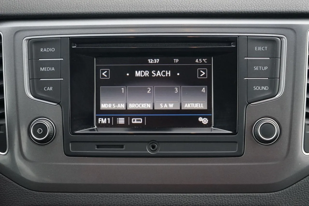 Volkswagen Golf Sportsvan 1.2 TSI DSG...  Image 9