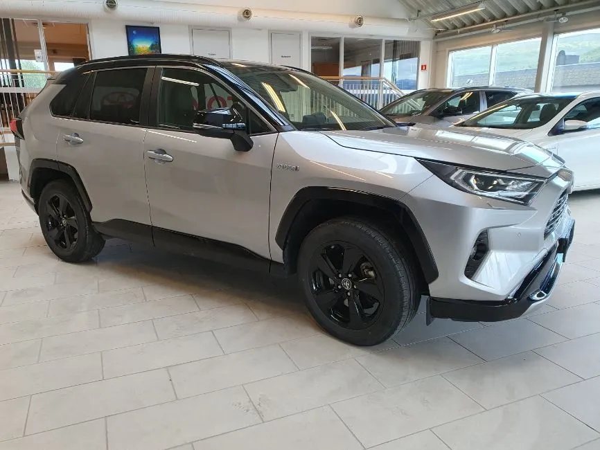 Toyota RAV 4 4 2.5 Hybrid 4x4 Advance Plus Image 12