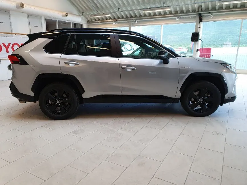 Toyota RAV 4 4 2.5 Hybrid 4x4 Advance Plus Image 3