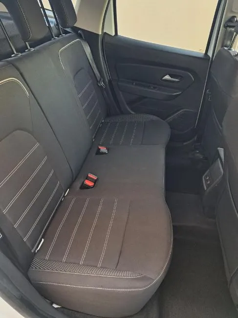 Dacia Duster Duster 1.3 TCE 150 EDC Journey 2024 Image 3