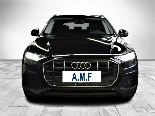 AUDI Q8  Image 3