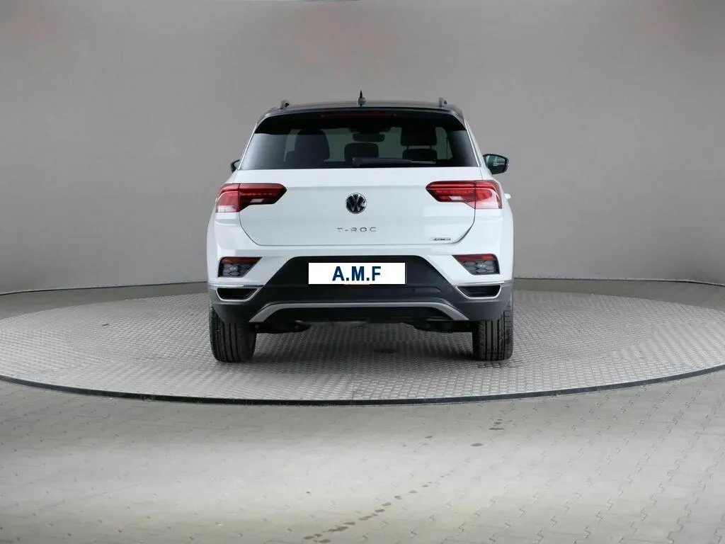 VOLKSWAGEN T-Roc  Image 4