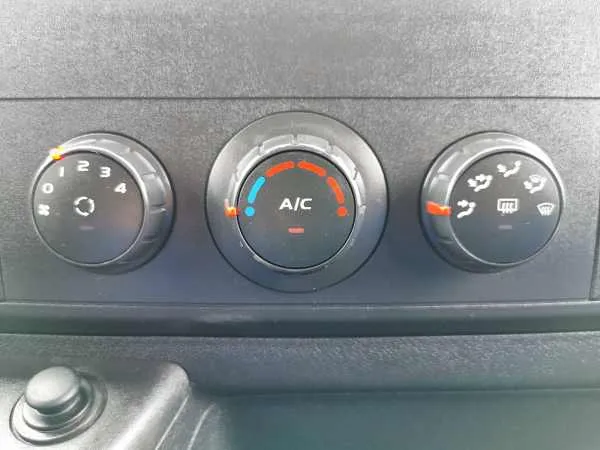 Renault Master 2.3 L2H2 Airco 145Pk! Image 9