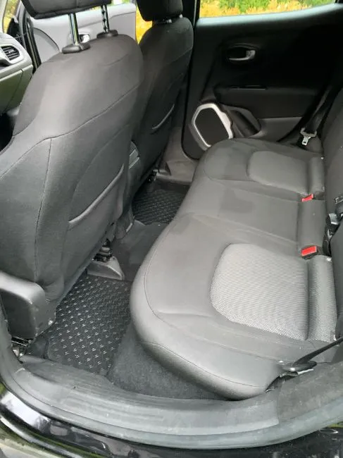 Jeep Renegade  Image 14