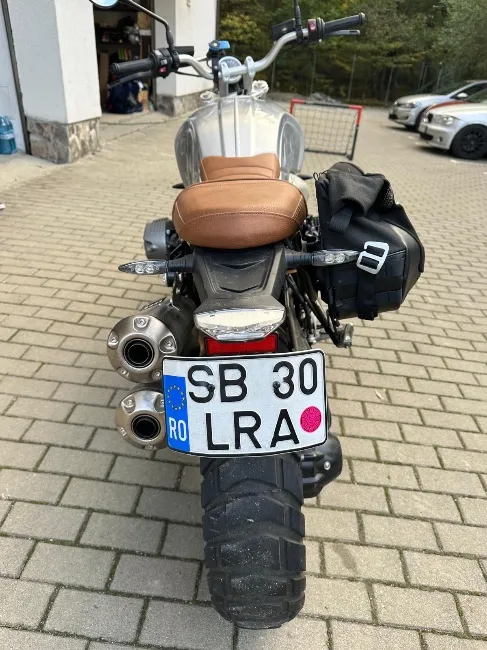 BMW R nineT  Image 6