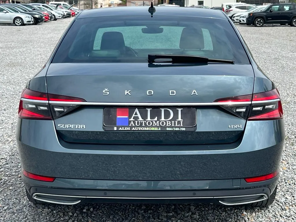 Škoda Superb 2.0 LAURIN/KLEMENT Image 9