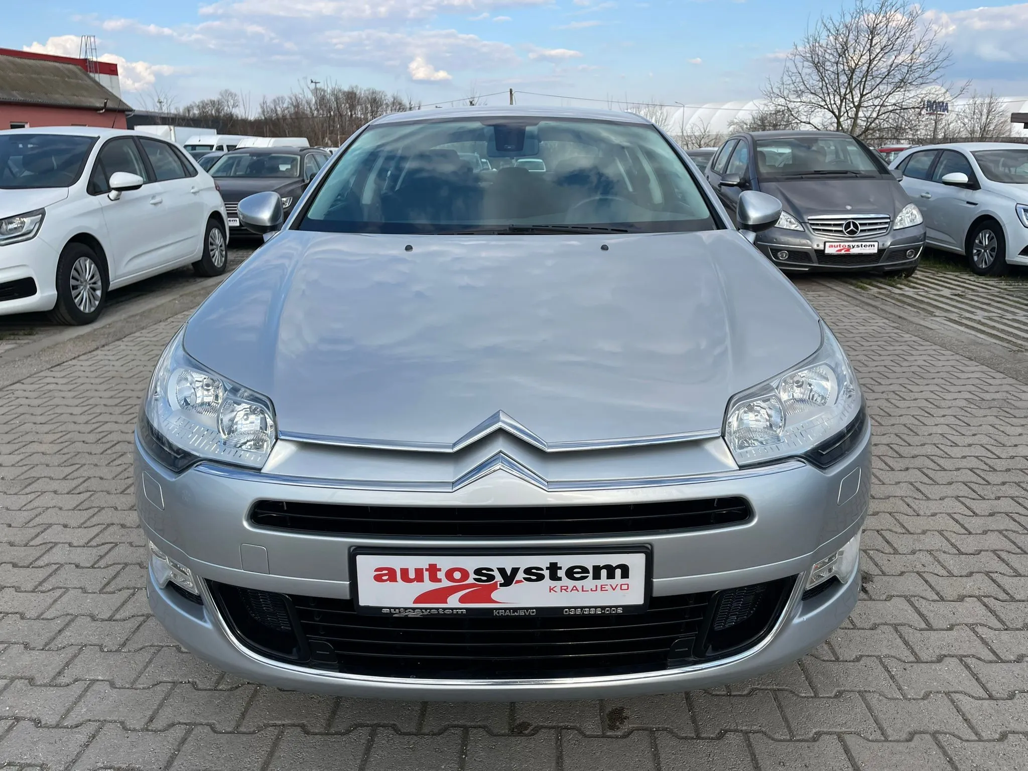 Citroen C5 1.6 HDI KREDITI NA LICU MESTA Image 2