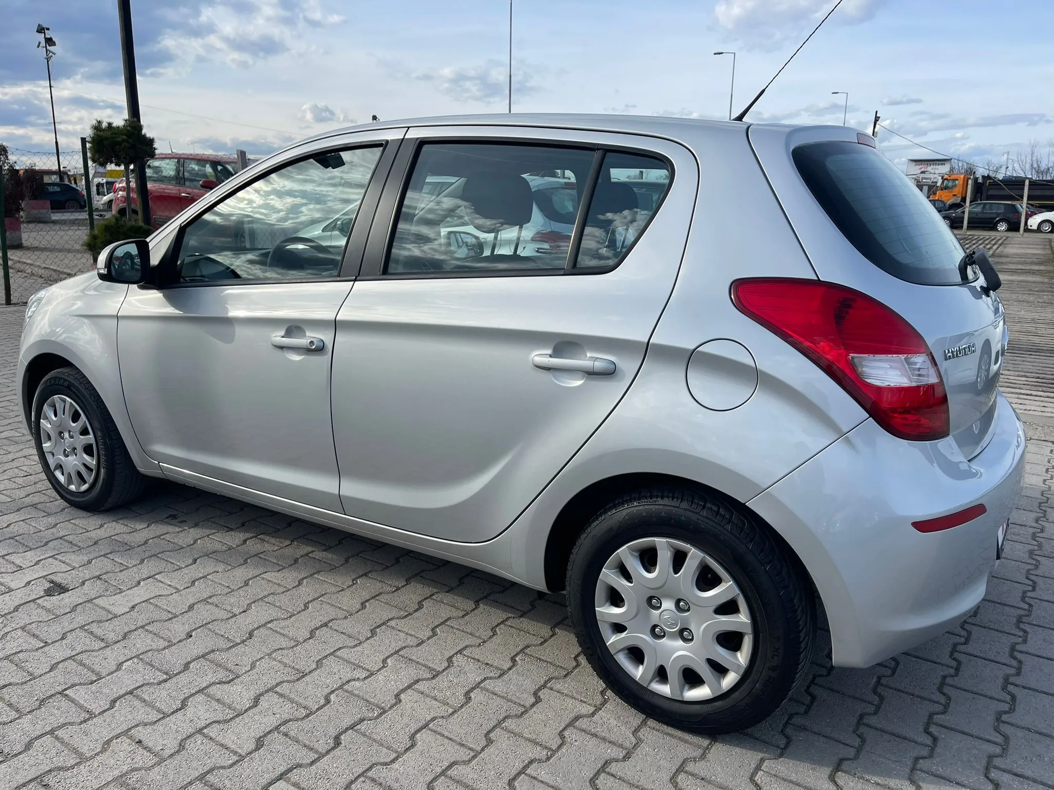 Hyundai i20 1.4 Image 7