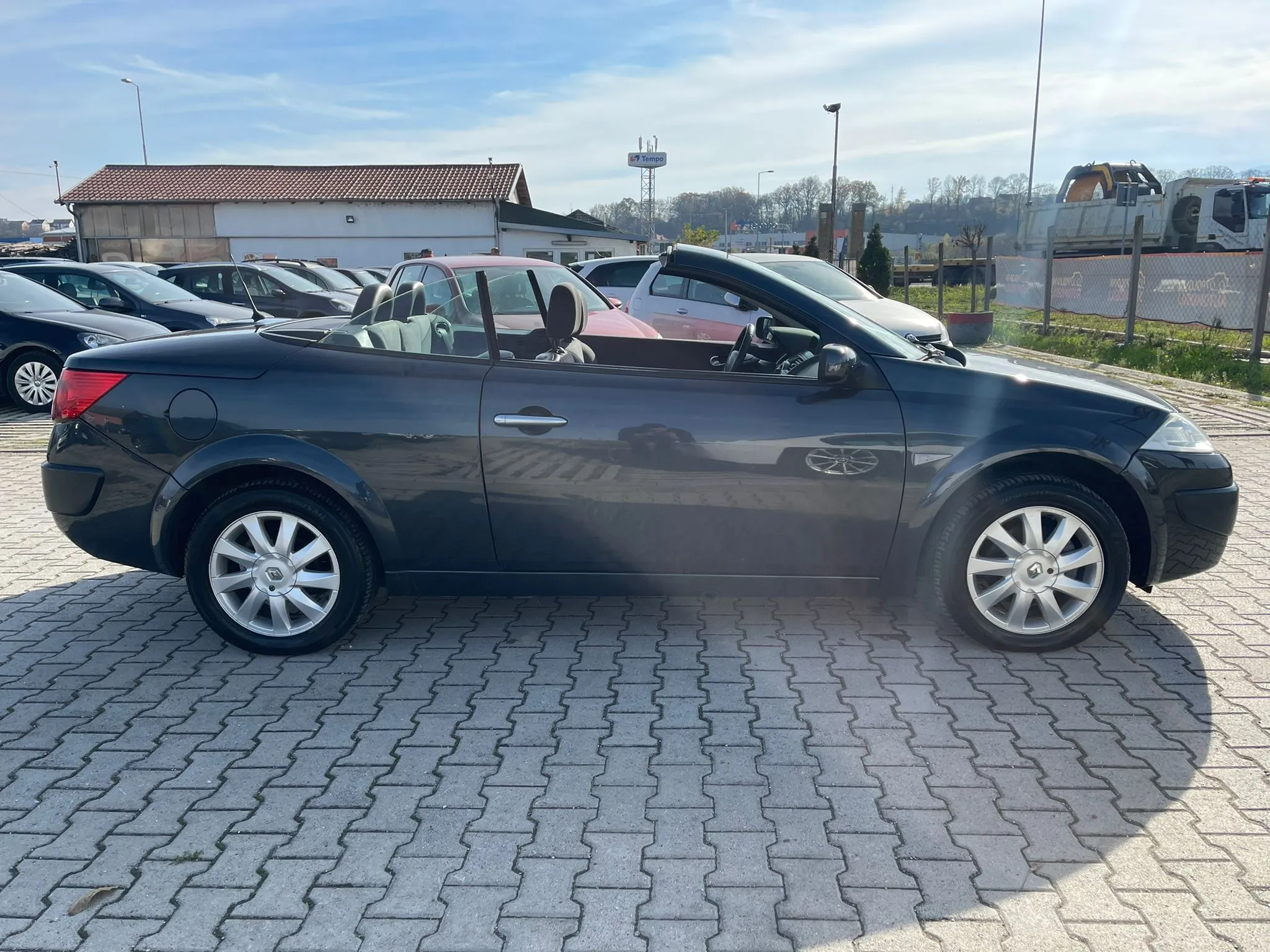 Renault Megane 1.5 DCI KREDITI NA LICU MESTA Image 3