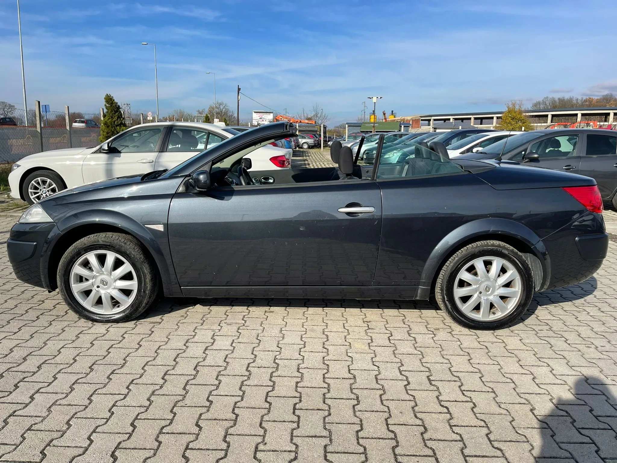 Renault Megane 1.5 DCI KREDITI NA LICU MESTA Image 7