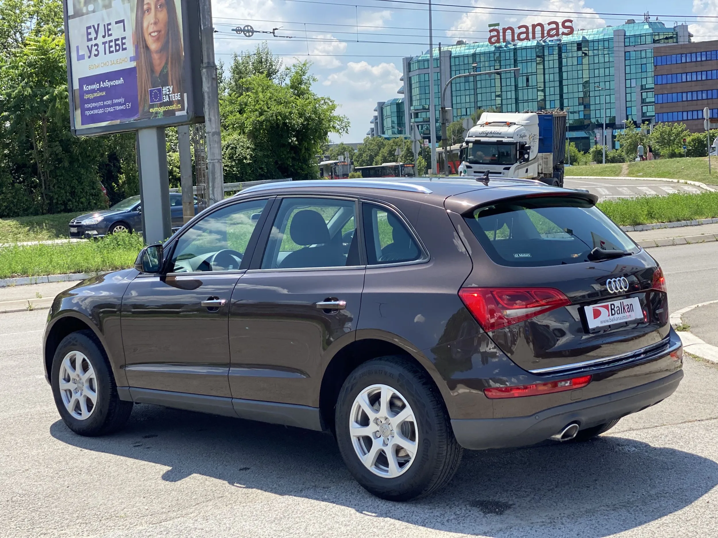 Audi Q5 2.0TDI/QUATTRO/S-TRONIC Image 6
