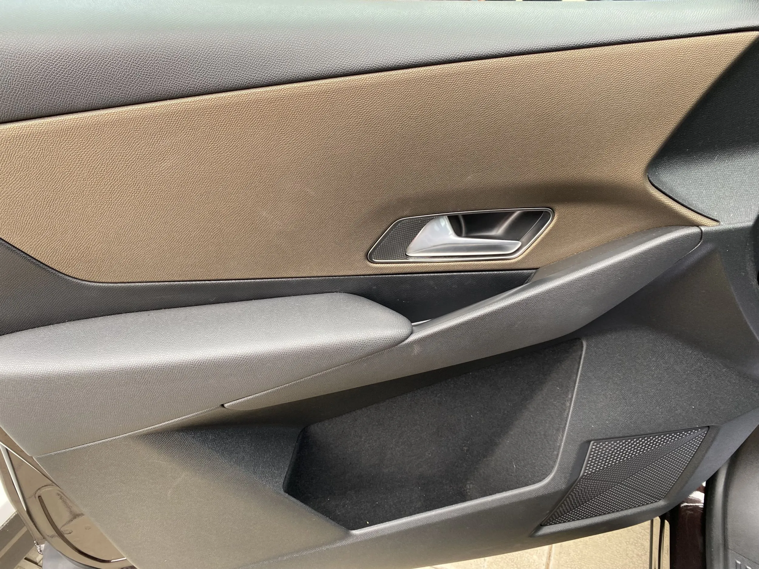 Citroen DS7 2.0 HDI/XEN/LED/AUT Image 9