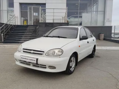 Chevrolet Lanos 