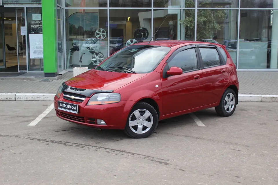 Chevrolet Aveo  Image 1