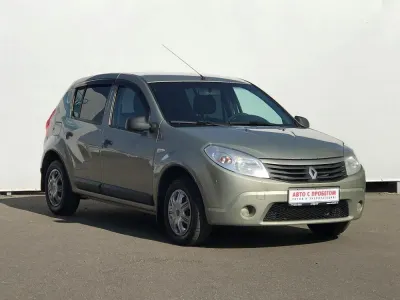 Renault Sandero 