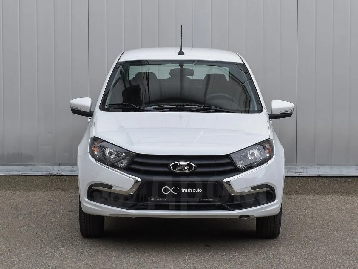 Лада Гранта  Image 2