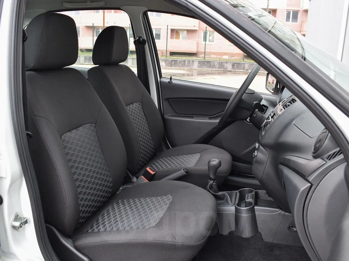 Лада Гранта  Image 3