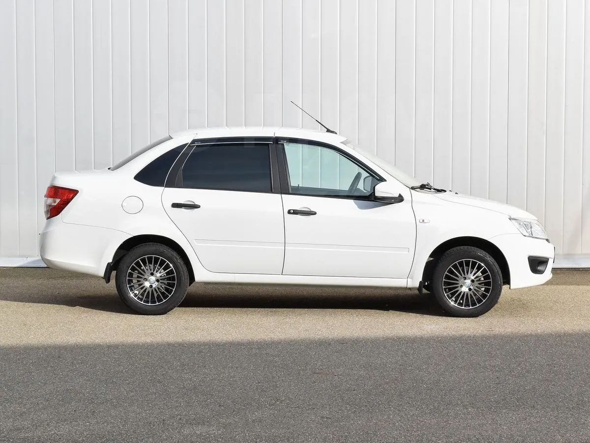 Лада Гранта  Image 5