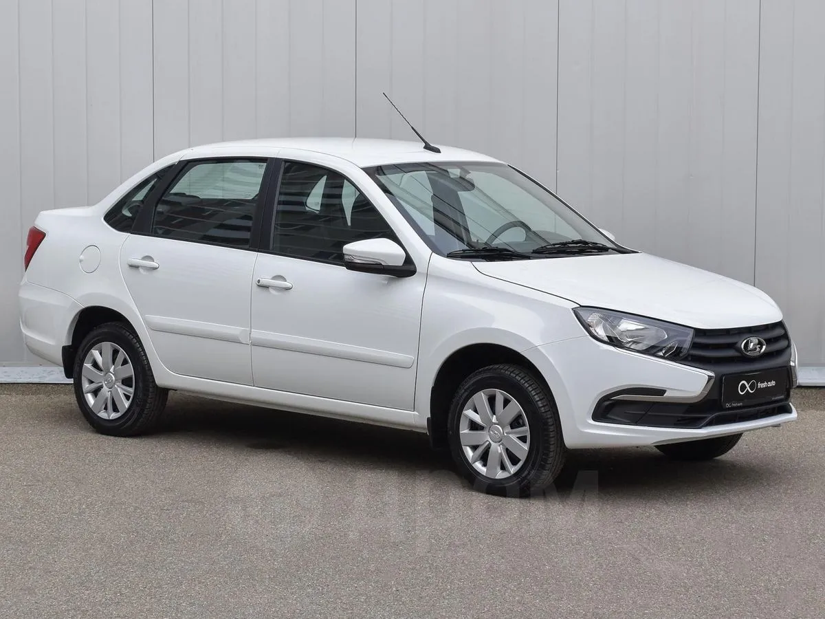 Лада Гранта  Image 1