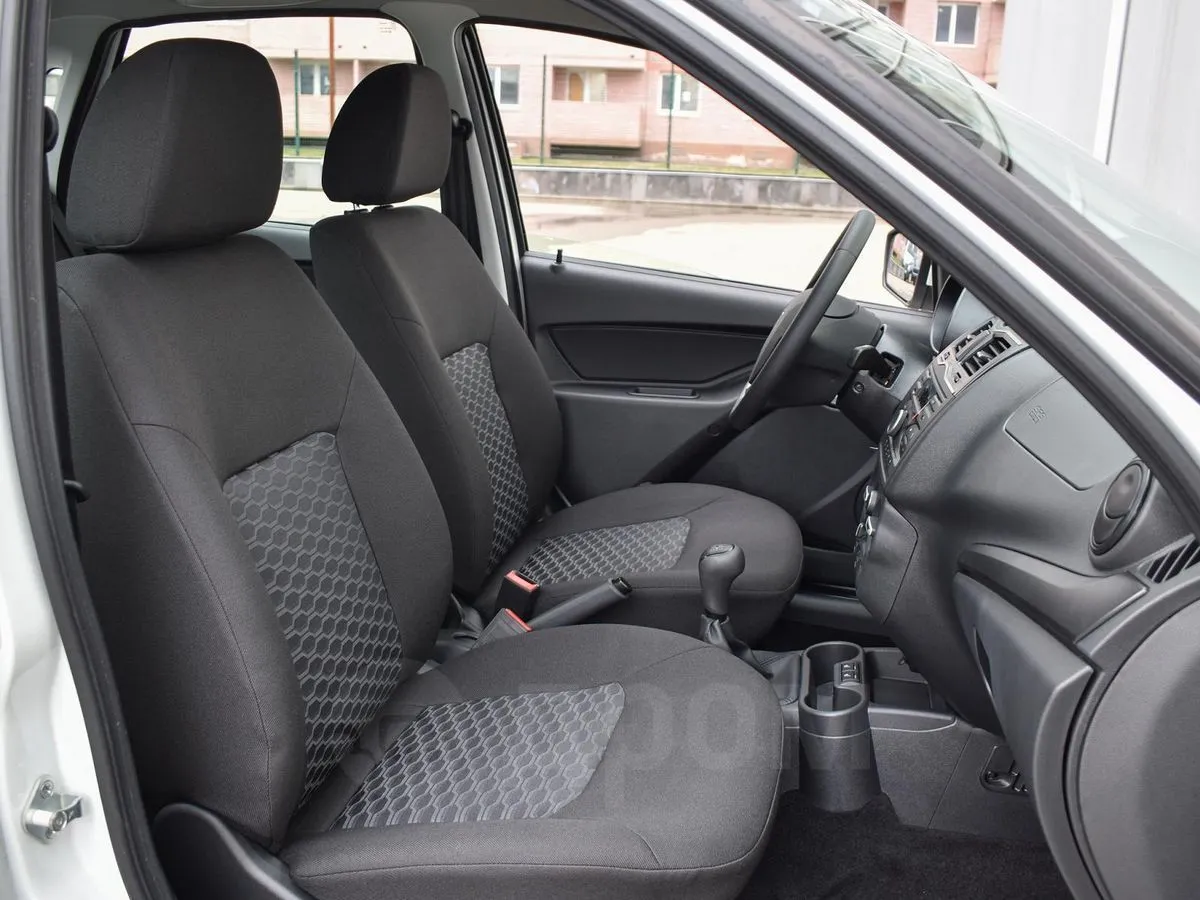 Лада Гранта  Image 8