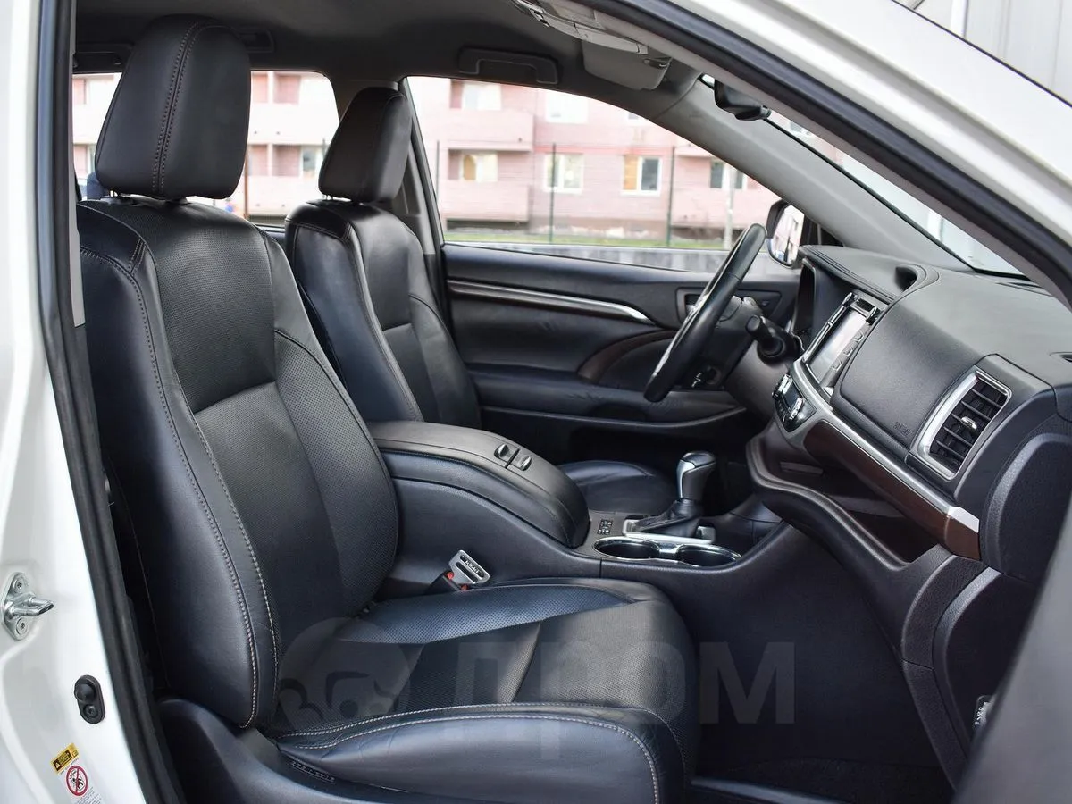 Toyota Highlander  Image 7