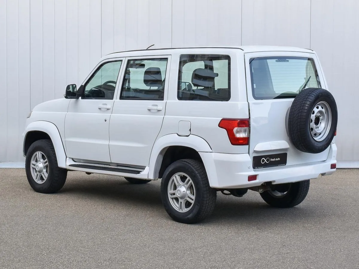 УАЗ Патриот  Image 2