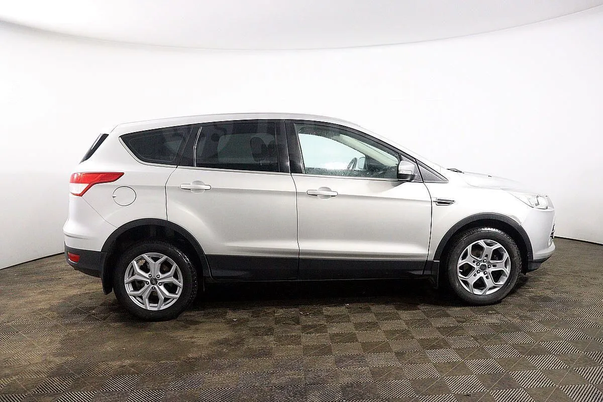 Ford Kuga  Image 4