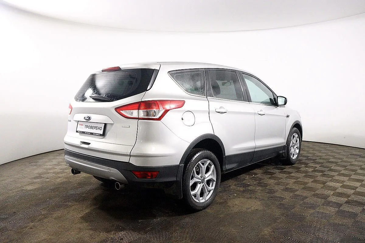 Ford Kuga  Image 5