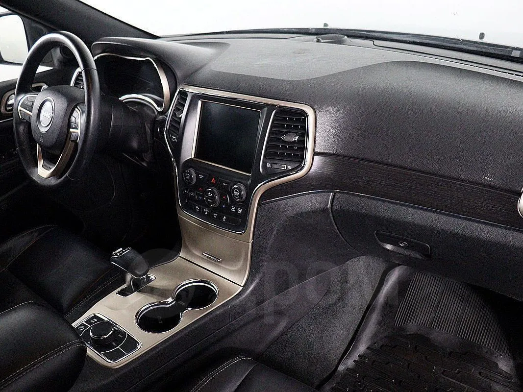 Jeep Grand  Image 10